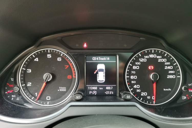 Used Audi Q5 2017 40 TFSI Technology Edition Instrument Cluster