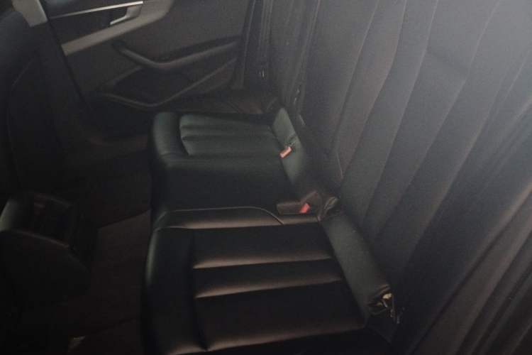 Used Audi A4L 2017 40 TFSI Ambition Edition Left Rear Seat