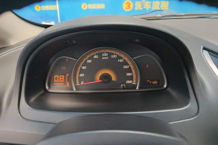 Used Chevrolet Sail 2013 Sedan 1.4L Manual Ideal Happiness Edition
