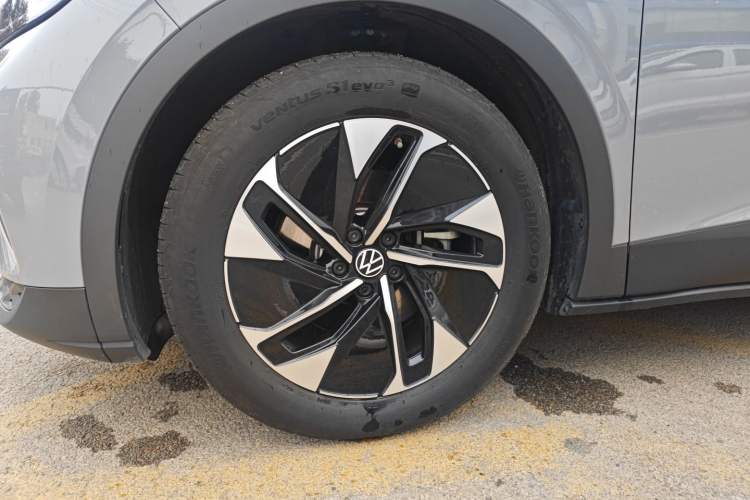 Used Volkswagen ID.4 CROZZ 2025 Pure Edition
