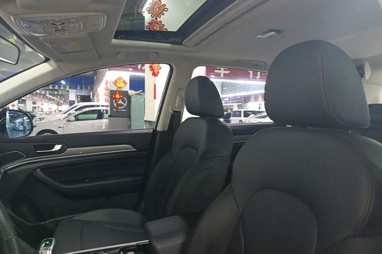 Used Haval H6 2018 Red-Label Sport Edition 1.5T Automatic Two-Wheel Drive Elite Model Headliner