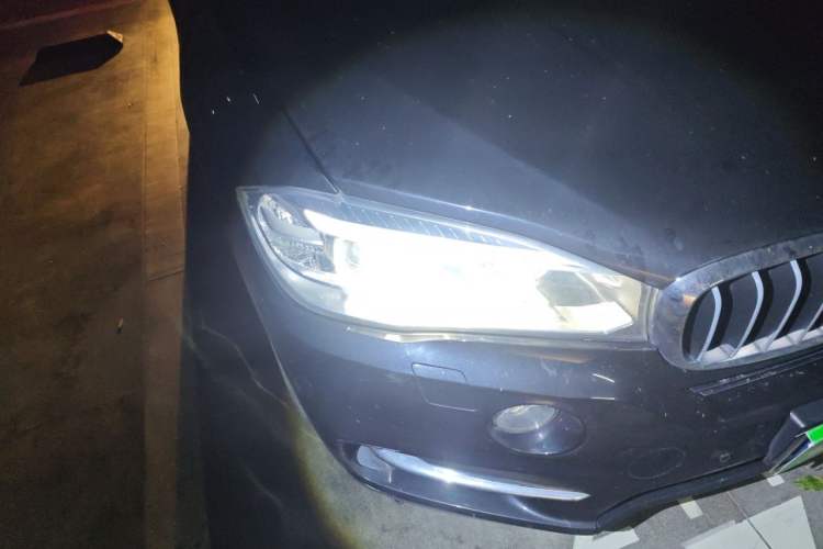 Used BMW X5 2018 xDrive28i
