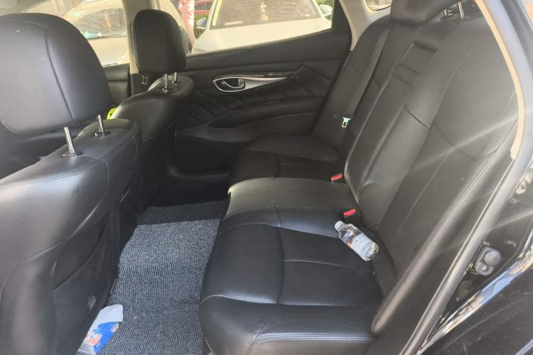 Used Infiniti Q70 2017 Q70L 2.5L Enjoyment Edition Left Rear Seat