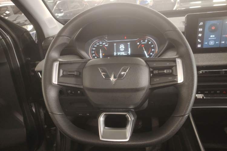 Used Wuling Alvez 2022 1.5L CVT Comfort Edition