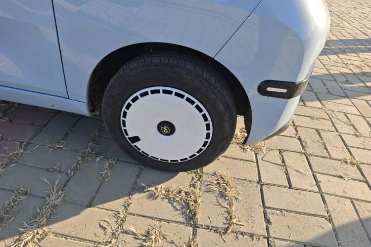 Used Chery QQ Ice Cream 2024 Edition Youth Version 205km Sundae