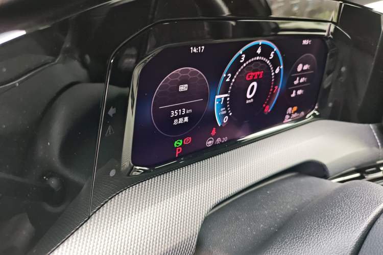 Used Volkswagen Golf GTI 2025 380TSI DSG GTI Odometer Close Up