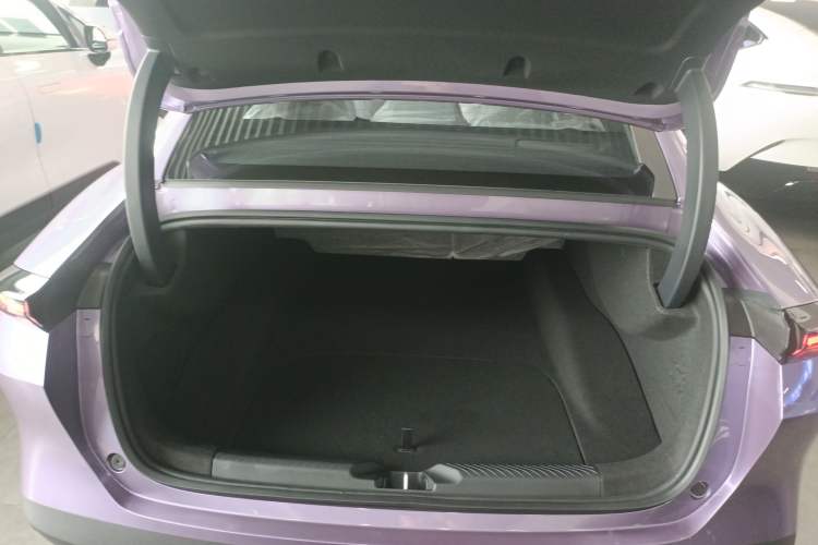 Used Deepal L06 2026 Model 560Ultra+ Laser Edition Trunk