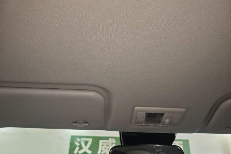 Used CHANGAN NEVO Lumin 2022 155 km – Refreshingly Sweet Edition Headliner