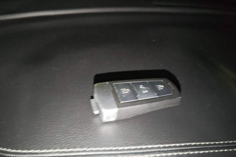 Used Zotye T700 2017 1.8T Dual-Clutch Prestige Model
