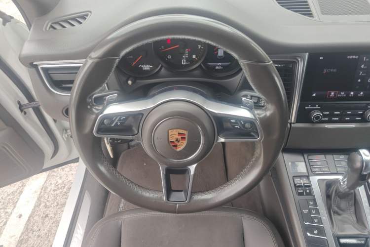 Used Porsche Macan 2017 Macan 2.0T
