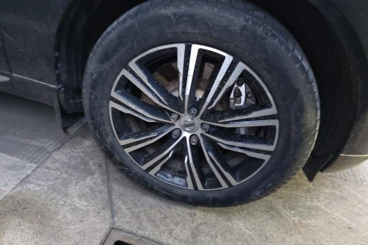 Used Volvo XC60 2022 B5 4x4 Smart Luxury Edition