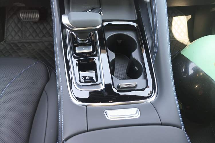 Used Geely Auto Preface 2026 Model Oriental Yao 1.5TD Kunlun Edition