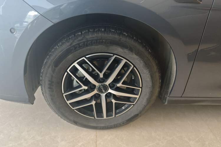 Used BYD Seal 05 DM-i 2025 DM-i Intelligent Drive 120KM Flagship Model
