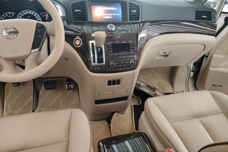 Used Nissan Quest 2015 3.5L SL