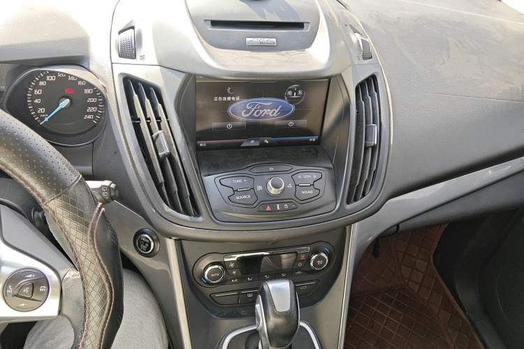 Used Ford Kuga 2015 1.5L GTDi Four-Wheel-Drive Elite Model