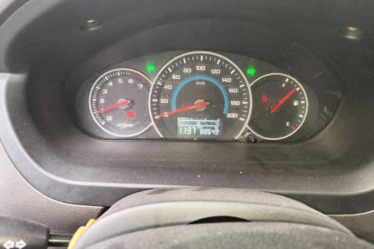 Used Wuling Rongguang V 2015 1.5L Standard Version Instrument Cluster