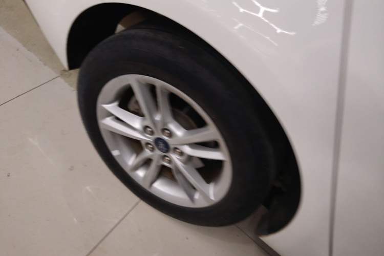 Used Ford Escort 2019 1.5L Manual Enjoyment Model Right Rear Wheel Hub