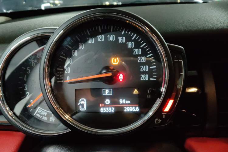 Used MINI MINI 2019 1.5T COOPER Classic Edition Five-Door Version
