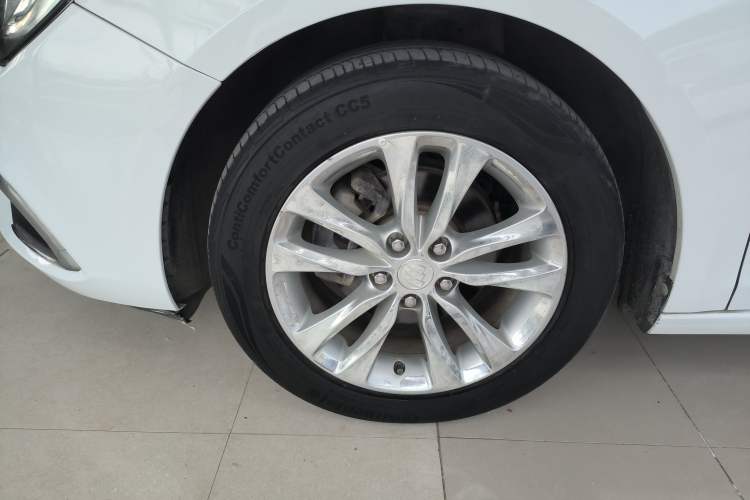 Used Buick Verano 2019 Sedan 20T Dual-Clutch Leading Model
