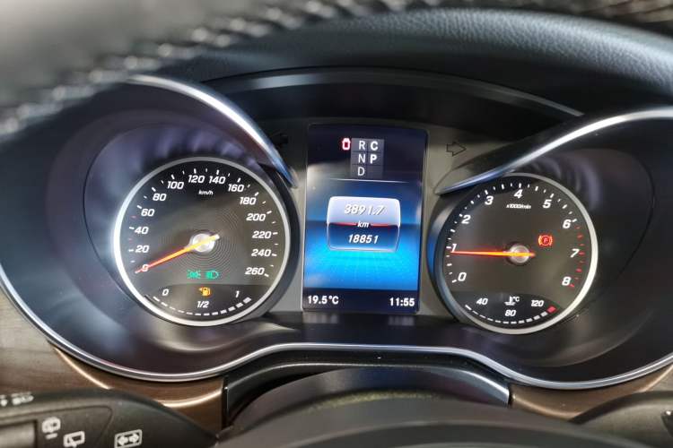 Used Mercedes-Benz V-Class 2020 V 260 L Long-wheelbase Luxury Edition Instrument Cluster
