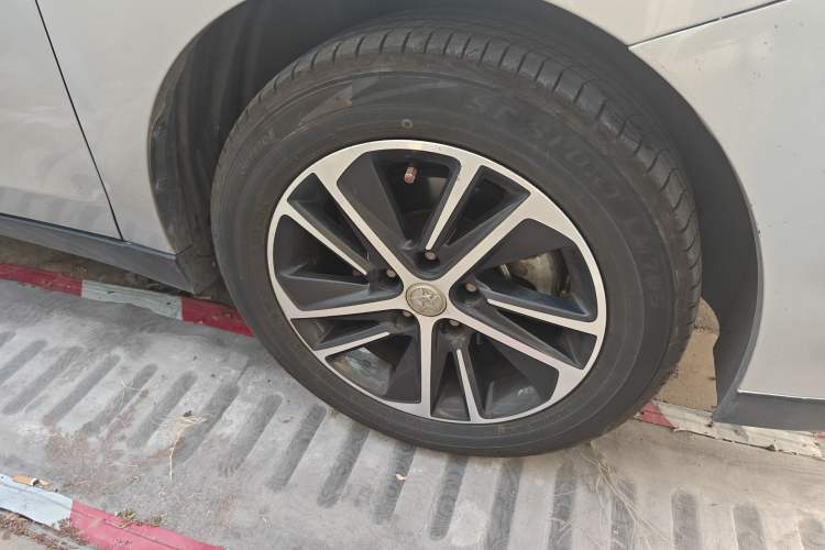 Used Venucia D60 2020 1.6L XL CVT Enjoyment Edition