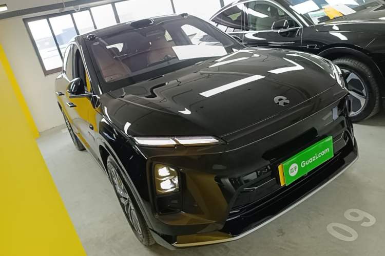 Used Nio EC6 2025 75 kWh