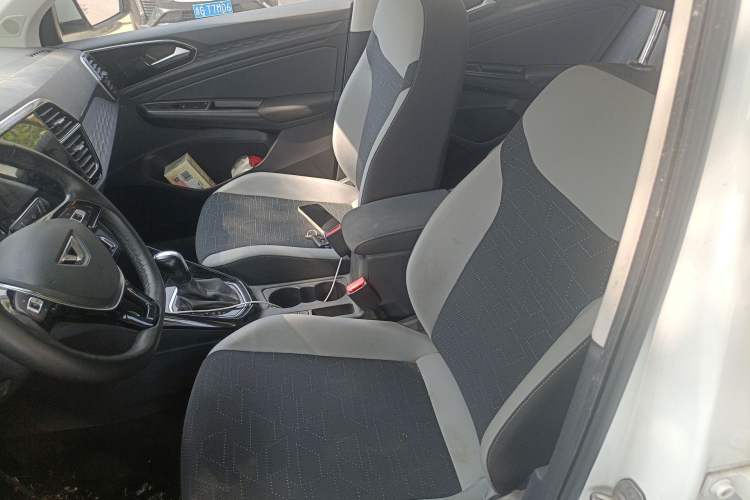 Used Jetta VS5 2022 280TSI Automatic Trendy Pro Version