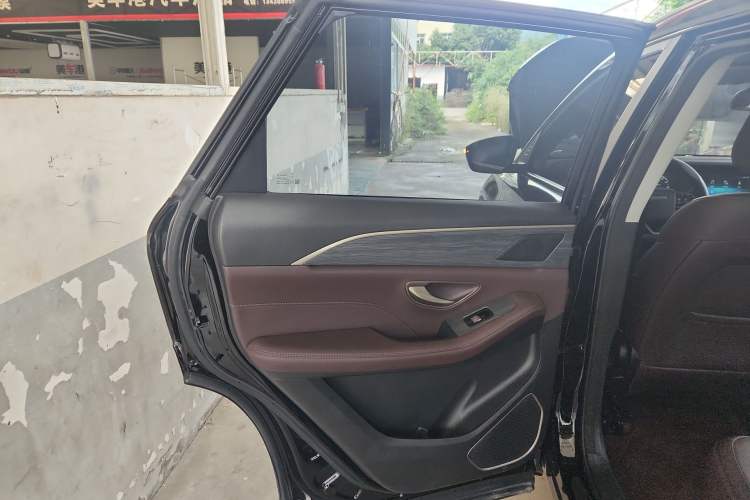 Used JETOUR X90 PLUS 2024 1.6TD DCT Family Fun Edition 7 Seats