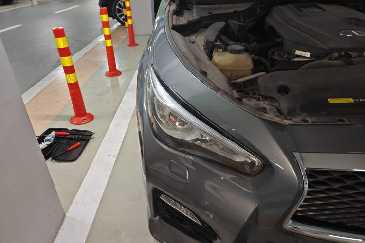 Used Infiniti Q50L 2015 2.0T Sport Edition Right Front Headlight