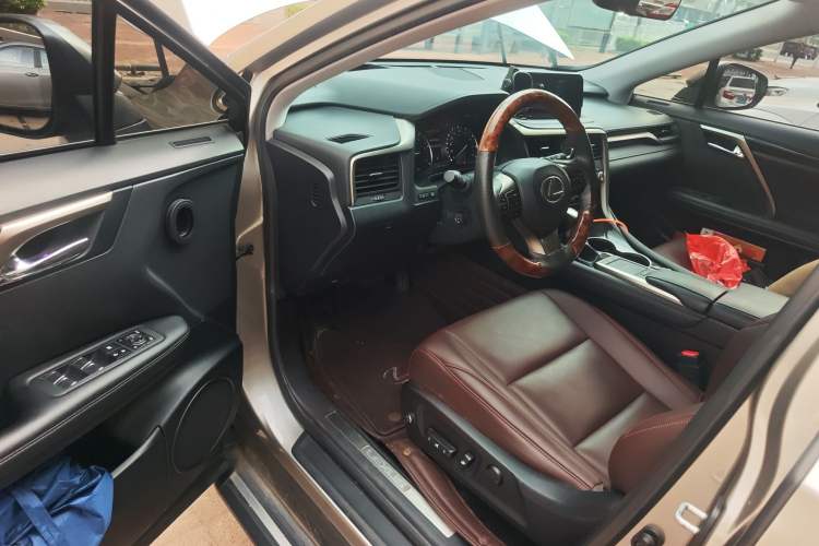 Used Lexus RX 2020 Revised Version 300 Two-Wheel Drive Elite Edition
