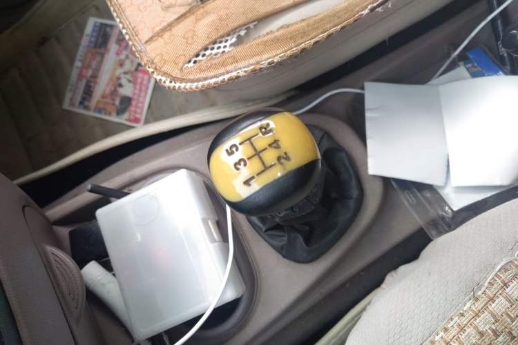 Used Wuling Hongguang 2014 1.2L Standard Model China IV