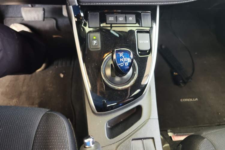 Used Toyota Corolla Hybrid E+ 2019 1.8L E-CVT Leading Edition
