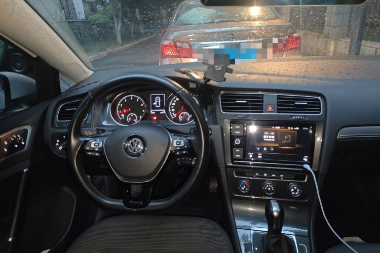 Used Volkswagen Golf 2019 1.6L Automatic Comfort Model China V Standard
