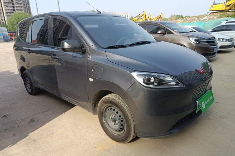 Used Wuling Hongguang New Energy 2025 Extended-Range Hybrid 50 km Utility Version
