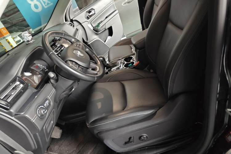 Used Jeep Grand Commander PHEV 2022 2.0T Plug-in Hybrid Version