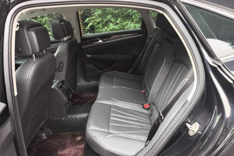 Used Volkswagen Passat 2024 380TSI Starry Sky Flagship Edition