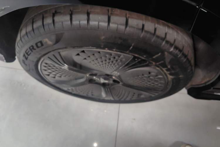 Used VOYAH COURAGE 2024 Four-Wheel Drive Global Edition Exterior 5