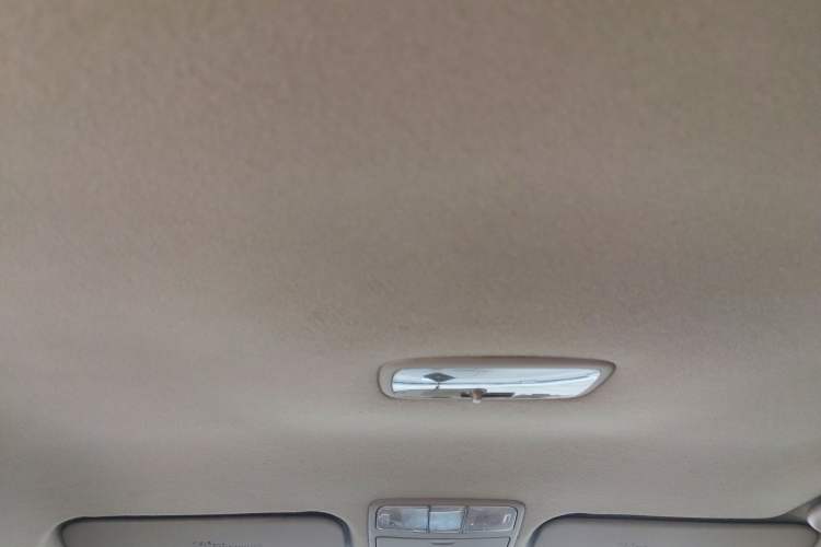 Used Hyundai Celesta 2011 1.6L Manual Comfort Edition