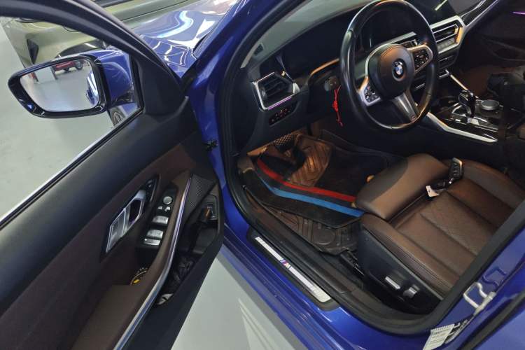 Used BMW 3 Series 2022 Updated 325Li M Sport Package Driver Seat