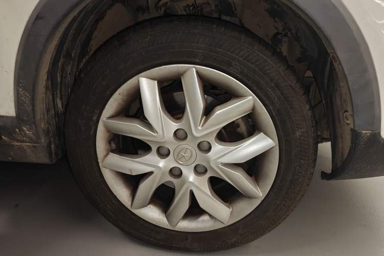 Used JAC Group Refine S3 2014 1.5L Manual Luxury Smart Model