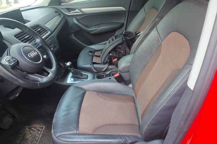 Used Audi Q3 2016 30 TFSI Fashion Model
