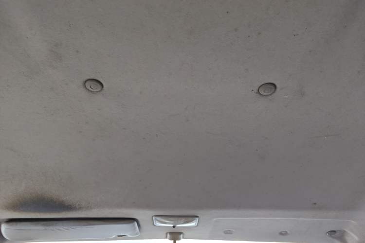 Used FORTHING Lingzhi 2014 V3 1.5L 7-Seater Comfort Model
