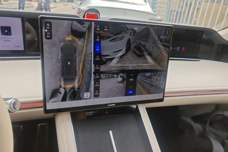 Used Hima S9T 2025 Model Pure Electric Four-Wheel-Drive Ultra
