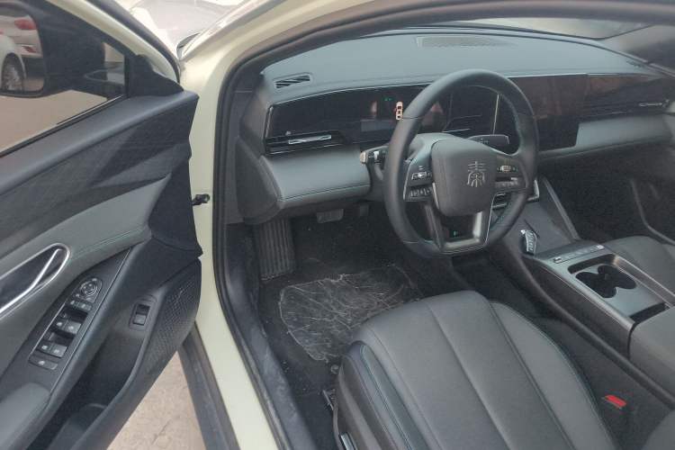 Used BYD Qin L 2025 EV 545KM Beyond Version