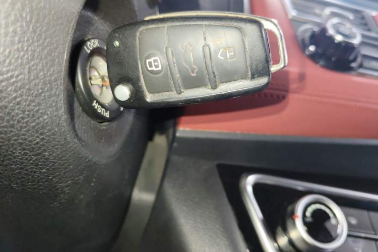 Used JAC Group Refine S2mini 2017 1.3L Sport Edition
