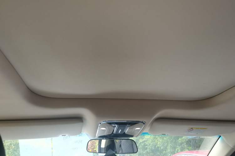 Used JETOUR X90 2019 1.5T Manual Smart Enjoyment Version 6 Seats China VI Standard
