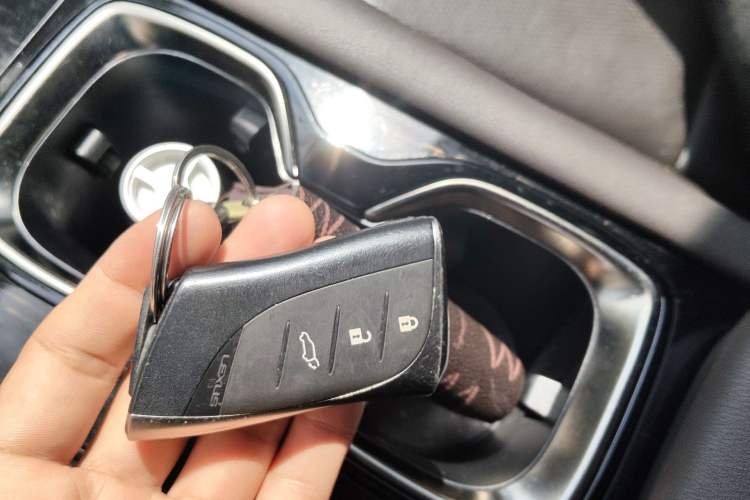 Used Lexus RX 2023 350h Four-Wheel Drive Smart Edition
