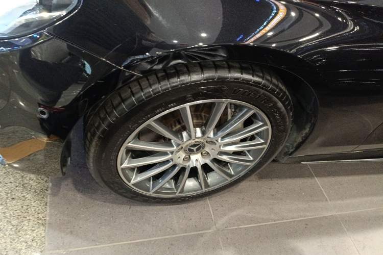 Used Mercedes-Benz E-Class 2016 E 200 L Sport Edition