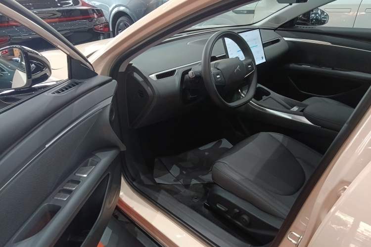 Used XPeng MONA M03 2025 600 with Ultra-Long Range Max
