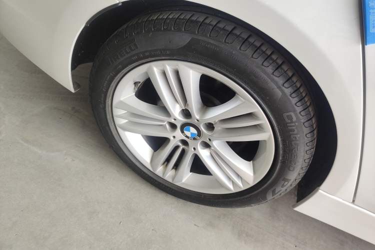Used BMW 3 Series 2017 320Li Fashion Model
